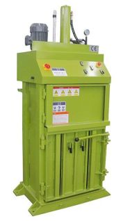 MAȘINI DE PRESAT ȘI BALOTAT TIP JP7050T8